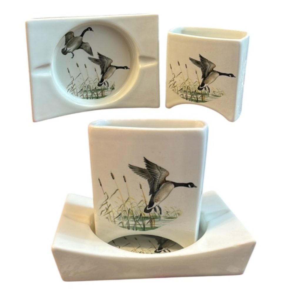 Vintage Canada Goose Ashtray Coaster with Matching Holder